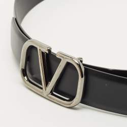 Pre Owned Valentino Black Leather VLogo Buckle Belt 90CM