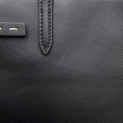 Pre Owned حقيبة يد توتس فالنتينو غارافاني أنتيباس جلد عجل أسود حجم متوسط