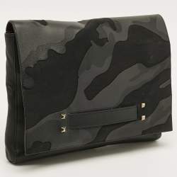 Pre Owned حقيبة كلاتش فالنتينو روكستود قماش وتمس الأسود/الرمادي</