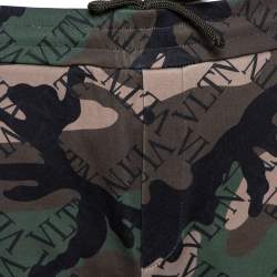 مملوكة مسبقًا Valentino Green VLTN Camouflage Print Cotton Blend Shorts M