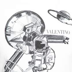 Pre Owned Valentino White Astronaut Printed Cotton Crew Neck T-Shirt S