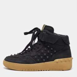 Pre Owned Valentino Black Nubuck Leather Rockstud Mid Top Sneakers Size 40