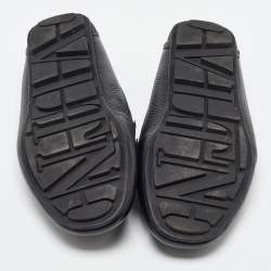 Pre Owned Valentino Black Leather Escape V logo Slip On Loafers Size 43