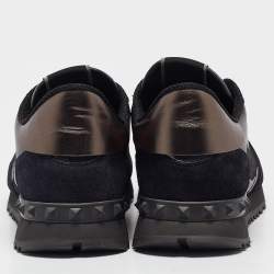 مملوكة مسبقًا Valentino Black/Metallic Leather and Suede Rockrunner Lace Up Sneakers Size 43