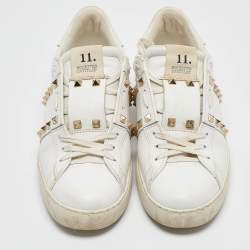 Pre Owned Valentino White Leather Rockstud Lace Up Sneakers Size 40.5