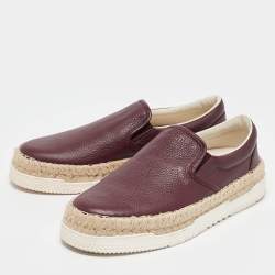 مملوكة مسبقًا Valentino Burgundy Leather Slip On Espadrille Sneakers Size 42