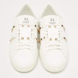 Pre Owned Valentino White Leather Rockstud Low Top Sneakers Size 40