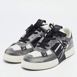 Pre Owned حذاء رياضي فالنتينو VL7N جلد وكانفاس رصاصي/أبيض بعنق منخفض مقاس 42