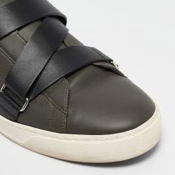 Valentino Green/Black Leather Buckle Strap Rockstud Sneakers Size 44