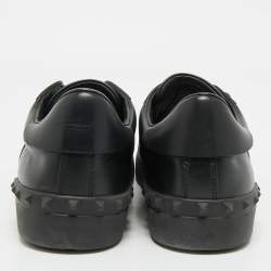Pre Owned Valentino Black/Metallic Leather Rockstud Lace Low Top Sneakers Size 41