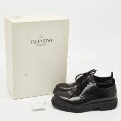 Pre Owned Valentino Black Leather Lace Up Oxfords Size 40