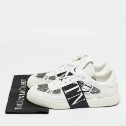 Pre Owned Valentino White/Black Canvas and Leather VL7N Low Top Sneakers Size 44.5