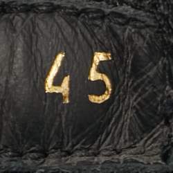 �مملوكة مسبقًا حذاء رياضي فالنتينو VL7N جلد أسود، كانفاس وسويدي عنق منخفض مقاس 40