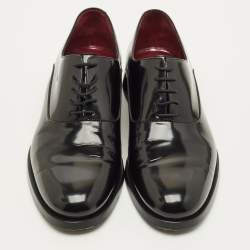 مملوكة مسبقًا حذاء ديربي فالنتينو جلد أسود مرصع مقاس 43