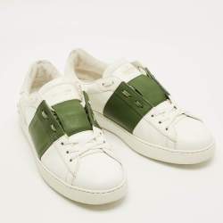 مملوكة مسبقًا حذاء رياضي فالنتينو مفتوح جلد أبيض/أخضر بأربطة مقاس 43