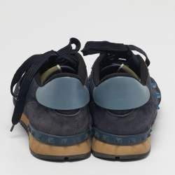 Pre Owned حذاء رياضي فالنتينو روك رنر قماش مموه أزرق وزلك مقاس 41