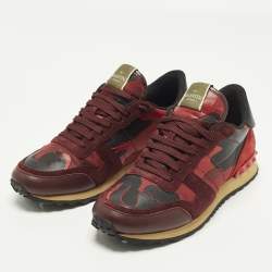 Pre Owned حذاء رياضي فالنتينو روكرانر سويدي وجلد وقماش مموه كاموفلاج أحمر مقاس 41