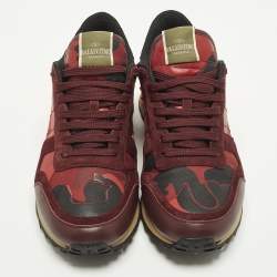 Pre Owned حذاء رياضي فالنتينو روكرانر سويدي وجلد وقماش مموه كاموفلاج أحمر مقاس 41