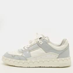 مملوكة مسبقًا حذاء رياضي فالنتينو فيري دوتس منخفض من الجلد والطلاء حجم 43 أزرق سماوي/أبيض