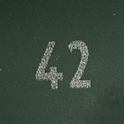 Pre Owned حذاء فلات سلايد فالنتينو في أل تي أن مطاط أسود مقاس 42