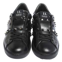Pre Owned Valentino Black Leather Rockstud Untitled 11 Low Top Sneakers Size 40