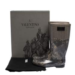 Pre Owned Valentino Grey/Black Lace Print Rubber Rain Boots Size 39