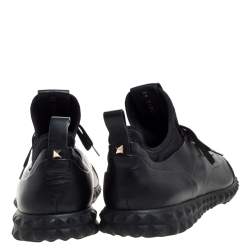 Pre Owned حذاء رياضي فالنتينو بودي تيك جلد أسود ساتان عنق منخفض مقاس 43