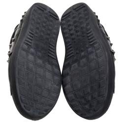 مملوكة مسبقًا Valentino Black Leather Studded Low Top Sneakers Size 43