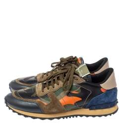 مملوكة مسبقًا حذاء رياضي فالنتينو روكرونر سويدى وجلد / كانفاس طباعة مموه كاموفلاج متعدد الألوان مقاس 45