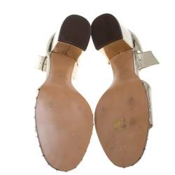 Pre Owned صندل فالنتينو سيور كاحل كعب شانكى روكستد جلد لامع ذهبى مقاس 41