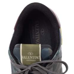 Pre Owned حذاء رياضى فالنتينو منخفض من أعلى روكرانر كاموفلاج جلد وسويدى متعدد الألوان مقاس 45