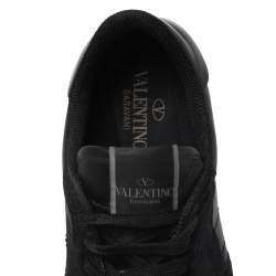 Pre Owned Valentino Black Leather And Suede RockRunner Low Top Sneakers Size 42