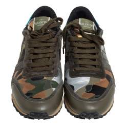 Pre Owned حذاء رياضي فالنتينو روك رانر كانفاس وسويدي نمط مموه متعدد الألوان مقاس 42