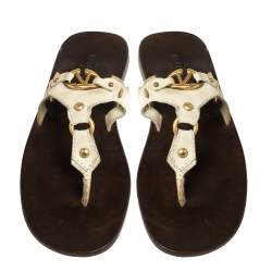 Pre Owned Valentino Cream Leather V Logo Flat Thong Sandals Size 41