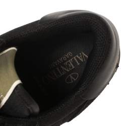 Pre Owned حذاء رياضي فالنتينو ترينر روكستد سويدي وجلد أسود مقاس 43