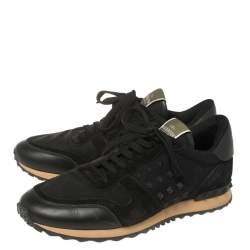 Pre Owned حذاء رياضي فالنتينو ترينر روكستد سويدي وجلد أسود مقاس 43