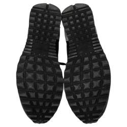 مملوكة مسبقًا Valentino Black  Leather And Suede Rockstud Low Top Sneakers Size 43