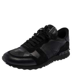 mens all black valentinos