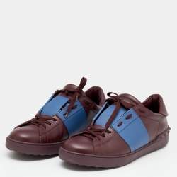 Pre Owned Valentino Burgundy/Blue Leather Rockstud Low Top Sneakers Size 44