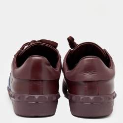 Pre Owned Valentino Burgundy/Blue Leather Rockstud Low Top Sneakers Size 44