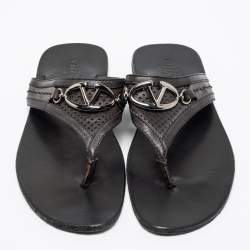 Valentino Black Leather V Logo Thong Sandals Size 40 
