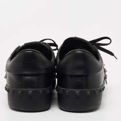 Pre Owned Valentino Black Leather Rockstud Low Top Sneakers Size 44