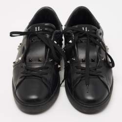 Pre Owned Valentino Black Leather Rockstud Low Top Sneakers Size 44