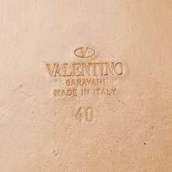 Pre Owned Valentino White Leather Ankle Strap Flat Sandals Size 40