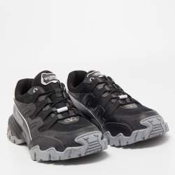 Valentino Black/White Leather And Mesh Climbers Low Top Sneakers Size EU 45
