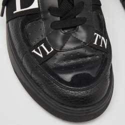 Valentino Black/White Leather VLTN Rockstud Low Top Sneakers Size 43