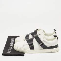 Pre Owned Valentino White/Black Leather Buckle Strap Rockstud Sneakers Size 43