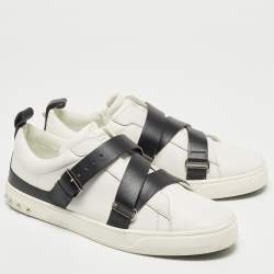 Pre Owned Valentino White/Black Leather Buckle Strap Rockstud Sneakers Size 43