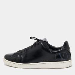 Valentino Black Leather V Logo Low Top Sneakers Size 42 Valentino