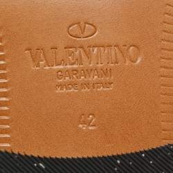 Pre Owned Valentino Black Leather Roman Stud Derby Size 42 